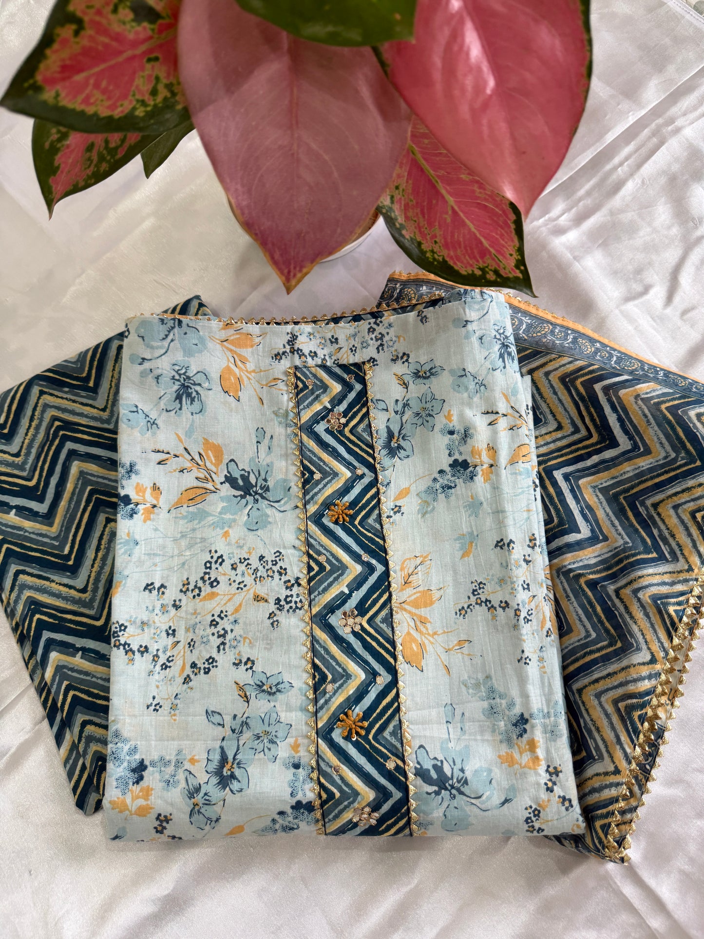 "Dew Chevron Flora"